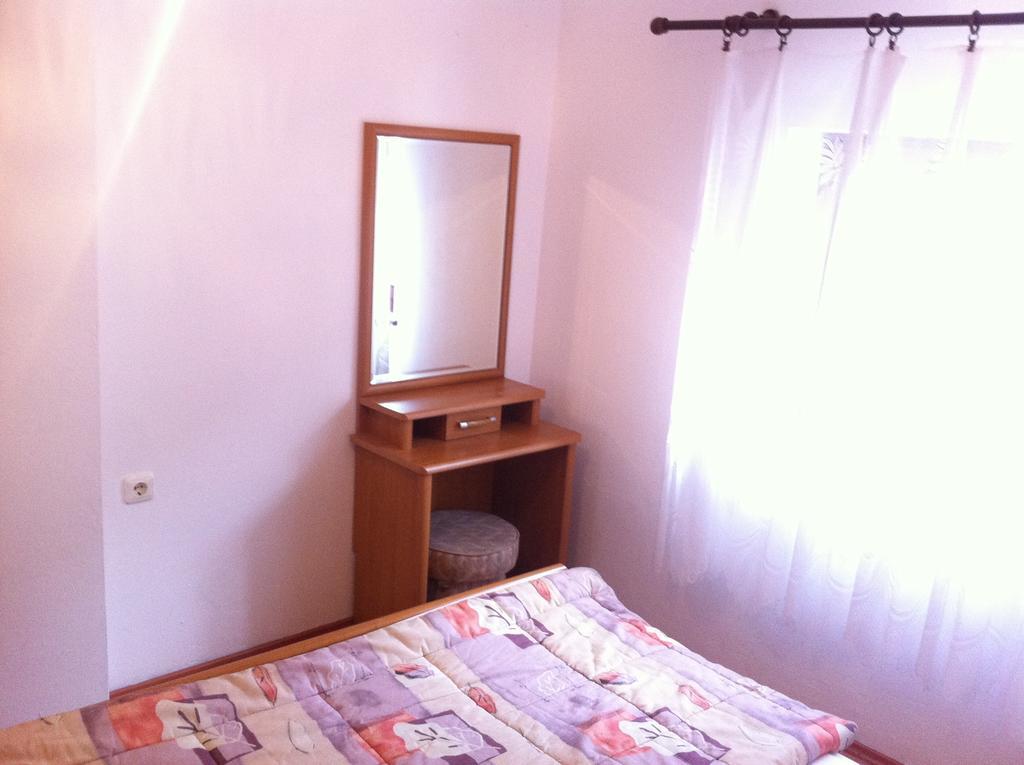 Apartmani Cempres Senj Senj  Room photo